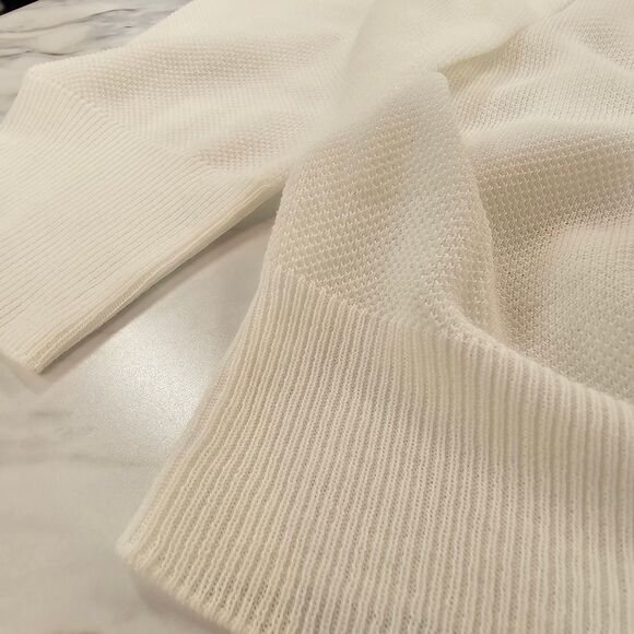 Vince Off-White V-Neck Sweater - Picture 6 of 6